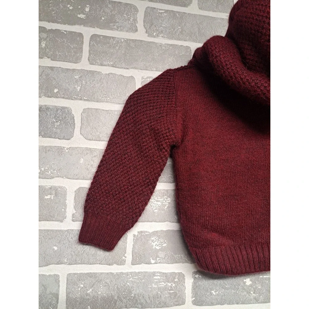 N Z L baby burgundy